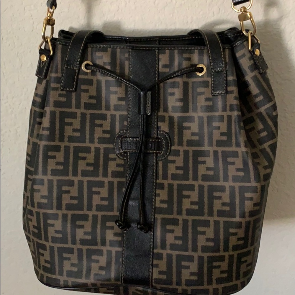 FENDI,Authentic Fendi Handbag, IMPECCABLE